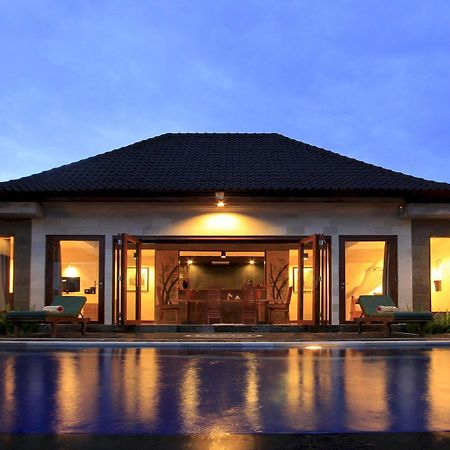 Villa Agung Khalia อูบุด ภายนอก รูปภาพ