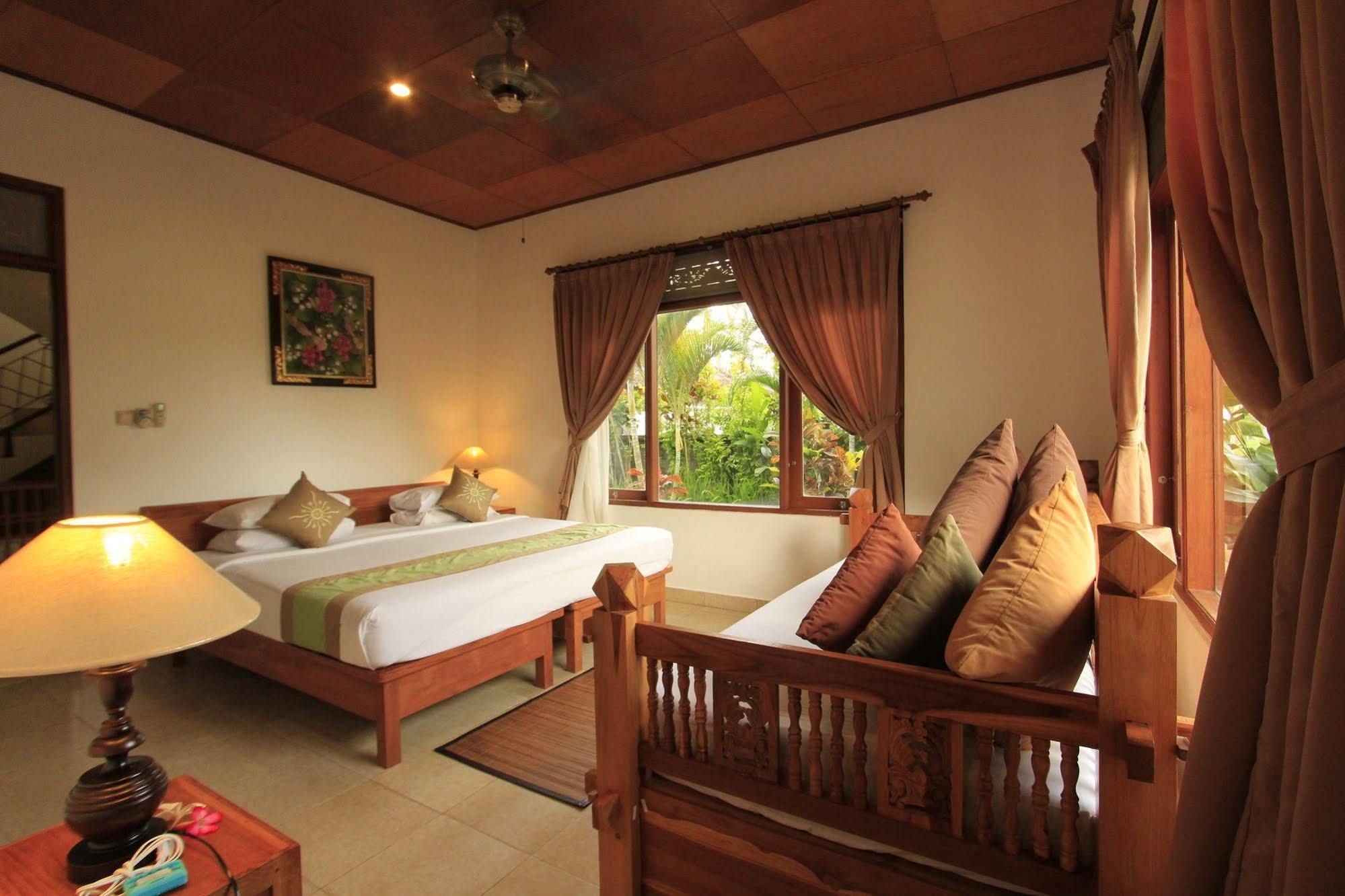 Villa Agung Khalia อูบุด ภายนอก รูปภาพ